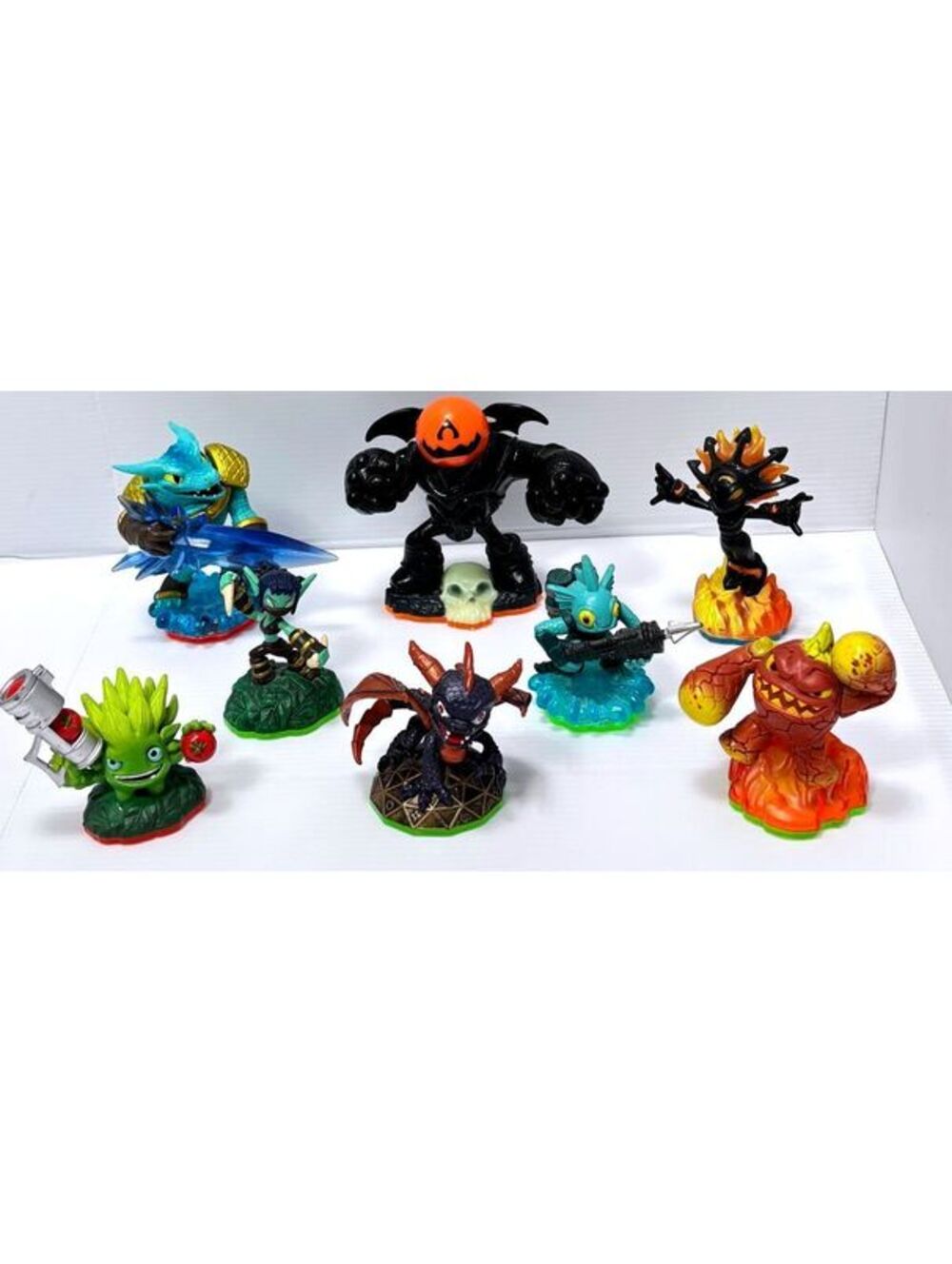 Skylanders Spyro's Adventure Character Figures Set of 8 Collectible Toys